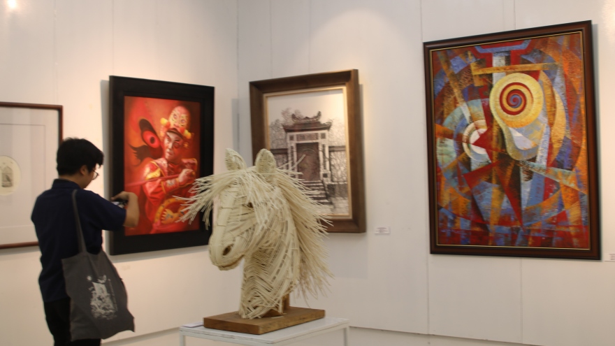 Trưng bày 130 tác phẩm tại Triển lãm mỹ thuật quốc tế “Sống cùng Di sản”