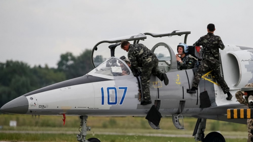 Khoảnh khắc cuối cùng của phi công kỳ cựu Ukraine trước khi tử nạn
