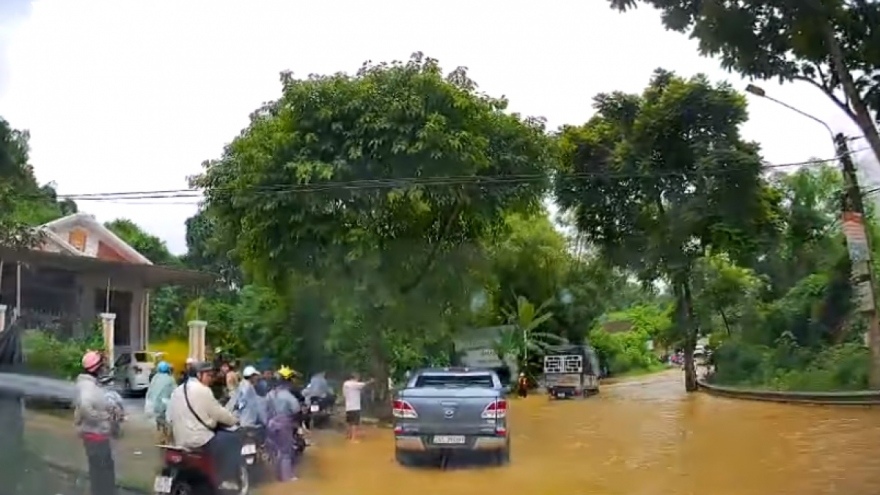 1 cháu nhỏ tử vong do sạt lở ở Lào Cai, sơ tán khẩn trương 5 hộ dân