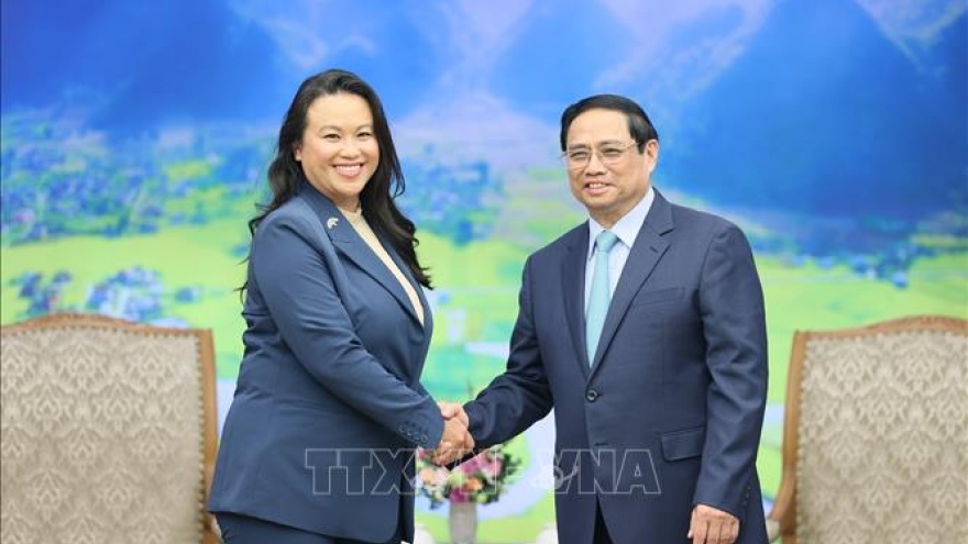 Thủ tướng Phạm Minh Chính tiếp đoàn quan chức và doanh nghiệp bang California