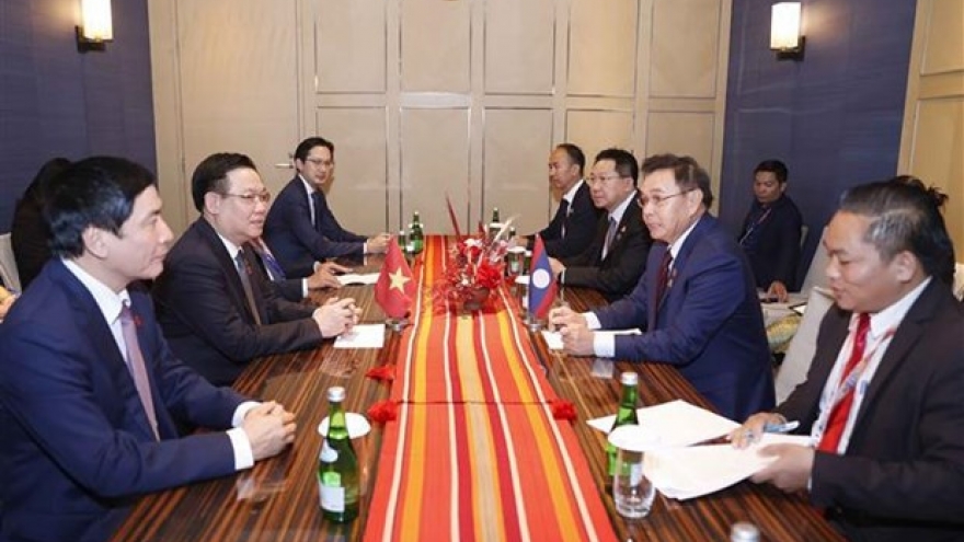 Top legislators of Vietnam, Laos meet on sidelines of AIPA-44