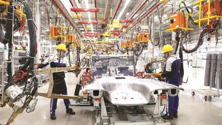 Vietnam’s auto industry needs deeper involvement in global supply: experts