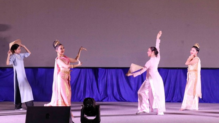 Cultural exchange helps promote Vietnam-Thailand friendship