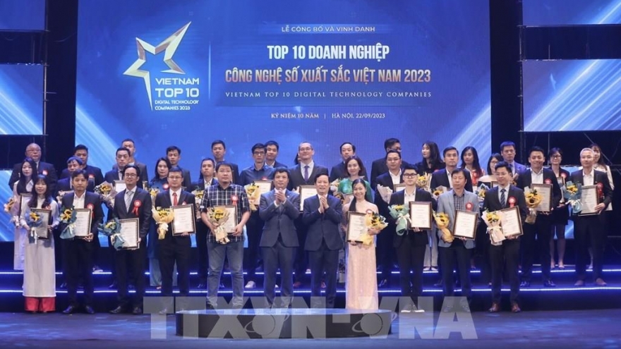 Top 10 outstanding digital technology enterprises honoured