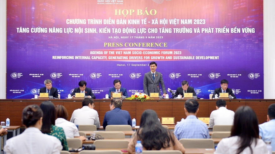Diễn đàn Kinh tế  Xã hội Việt Nam 2023: Đề xuất giải pháp khơi thông điểm nghẽn