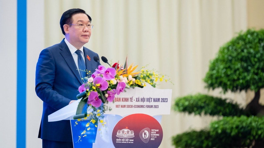 Chủ tịch Quốc hội: Việt Nam cần tập trung phát huy tối đa “nội lực”