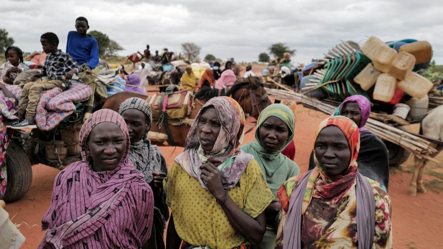 Liên Hợp Quốc kêu gọi quyên góp 1 tỷ USD trợ giúp 1,8 triệu người tị nạn Sudan