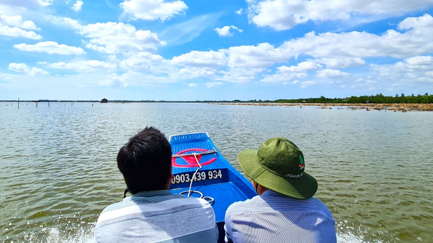 Đầm Thị Tường – điểm hẹn du lịch chưa được đầu tư của Cà Mau