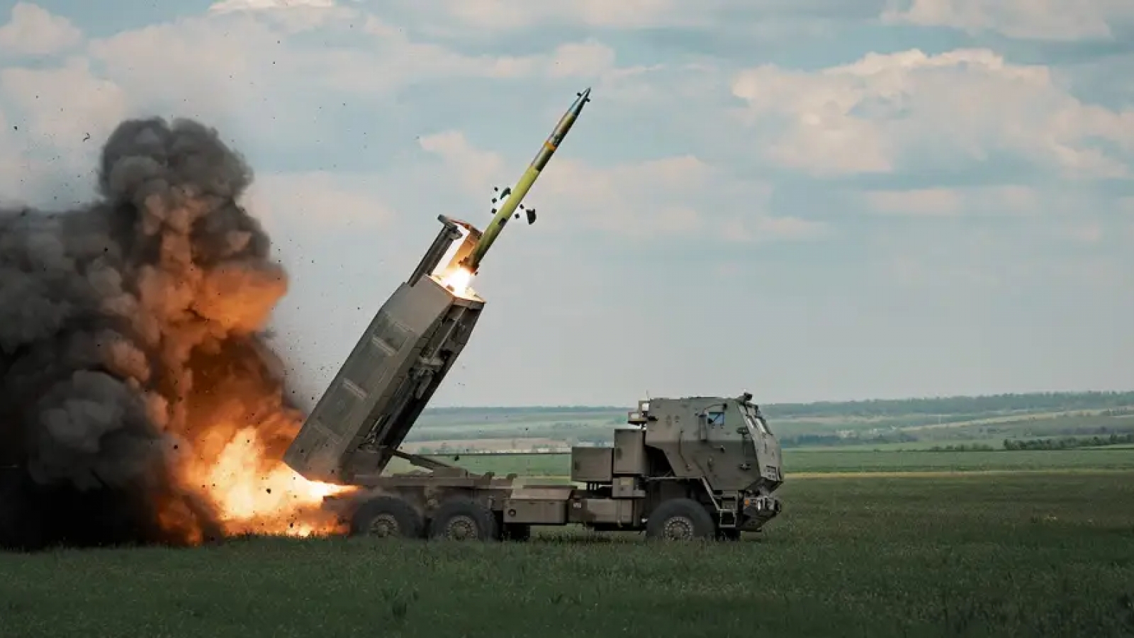 Ukraine đổi chiến thuật nhằm chọc thủng phòng tuyến Nga ở Bakhmut