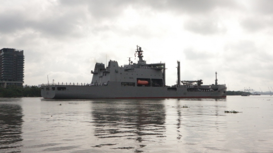 Two Royal New Zealand Navy ships dock at Saigon port on goodwill visit