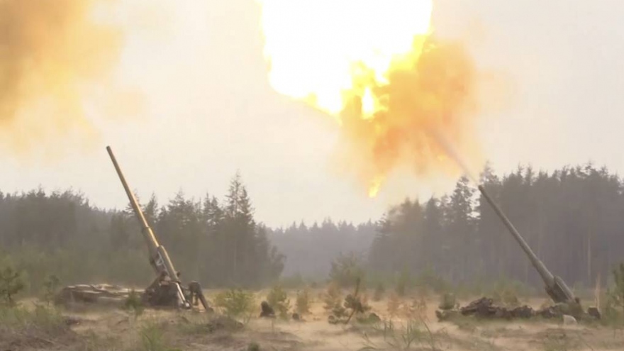Nga tập kích tiền đồn quân sự, phá hủy kho tên lửa Storm Shadow của Ukraine