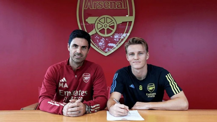 Arsenal thưởng lớn cho “nhạc trưởng” Martin Odegaard