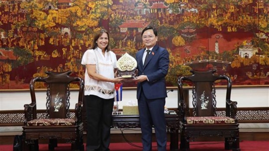 Cuban legislature delegation visits Bac Ninh province
