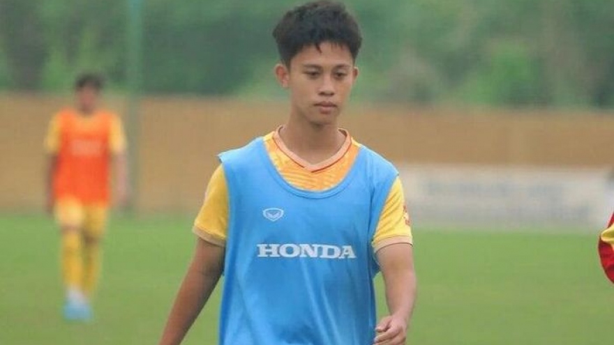 La Liga club offers trial to Vietnamese midfielder