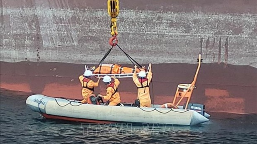 Philippine crew member in distress brought ashore safely