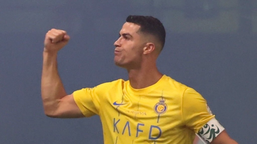 Ronaldo ghi cú đúp, Al Nassr thắng nghẹt thở trước Al Ahli