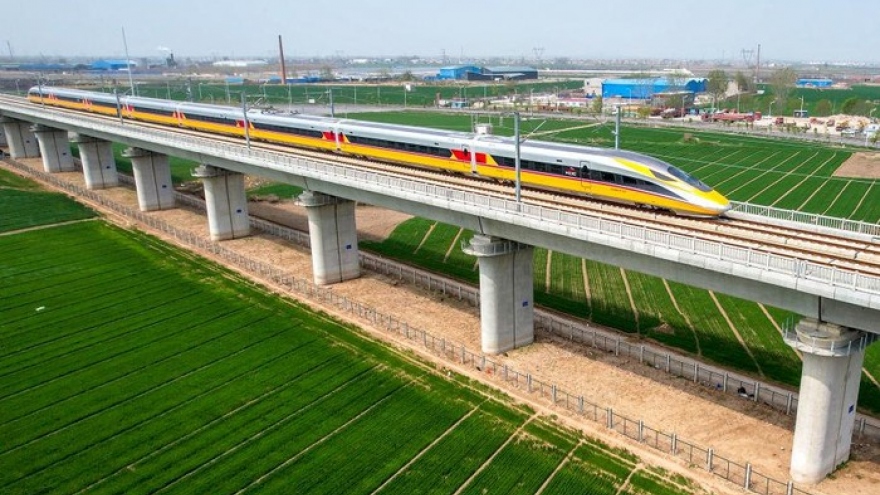 Tuyến đường sắt cao tốc đầu tiên ở Indonesia và Đông Nam Á sẽ vận hành vào tháng 10