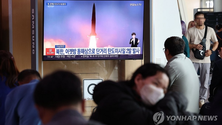 Triều Tiên phóng tên lửa đạn đạo khi Nhà lãnh đạo Kim Jong-un thăm Nga