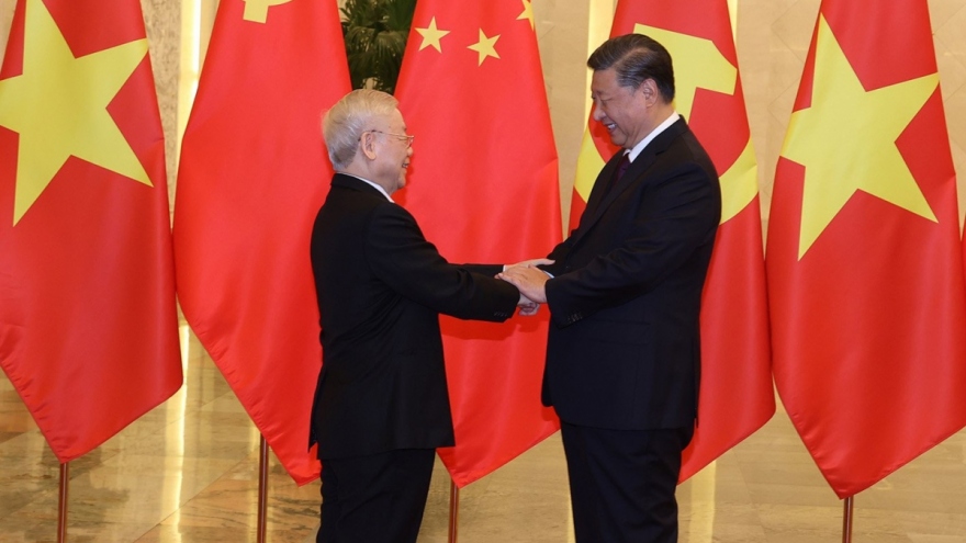 Điện mừng 74 năm Quốc khánh Cộng hòa nhân dân Trung Hoa