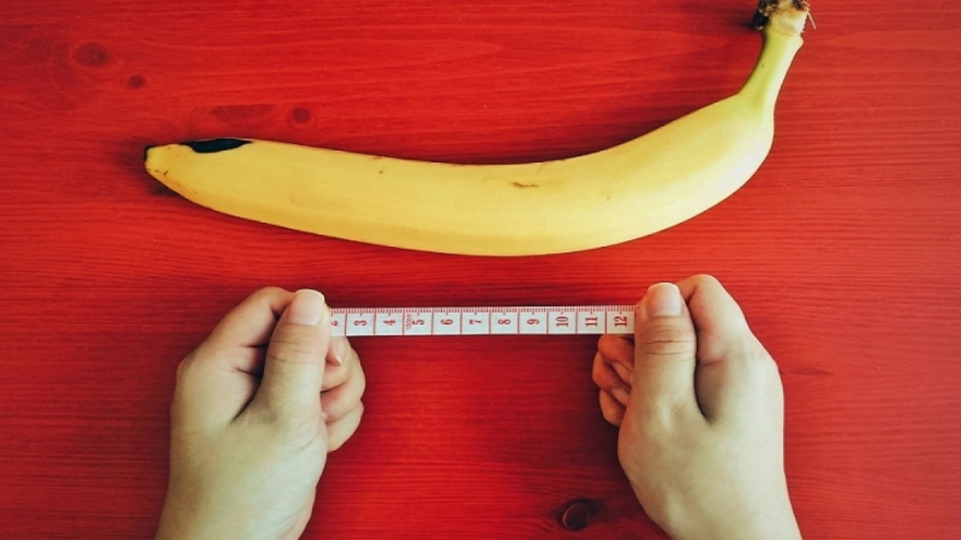 Vì sao đàn ông bị ám ảnh bởi kích cỡ?