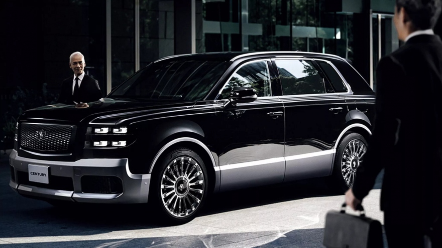 Khám phá SUV "chủ tịch" Toyota Century đầy sang trọng vừa ra mắt