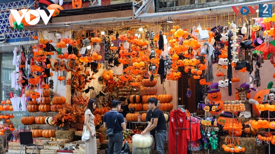 Halloween atmosphere coming early to Vietnamese capital
