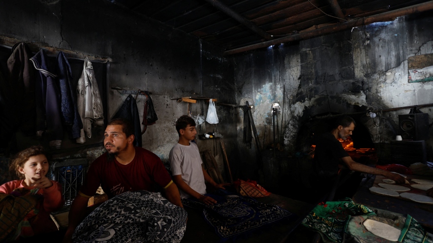 Gaza đang rơi vào thảm họa nhân đạo: Chỉ còn 24 giờ có nước, điện và nhiên liệu