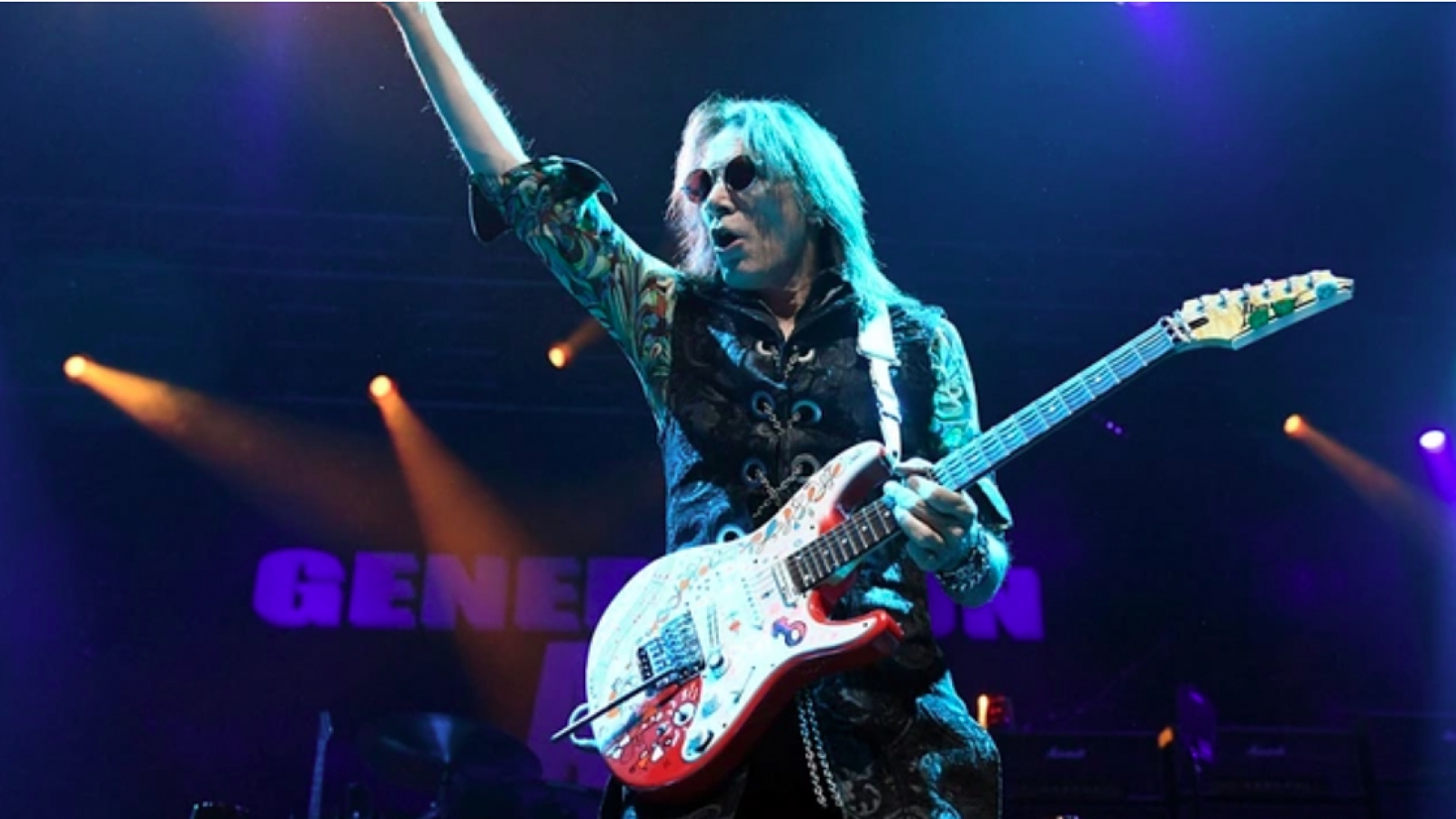 American guitarist Steve Vai to bring Inviolate World Tour to Vietnam