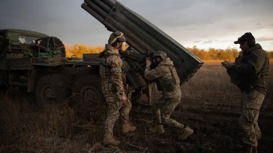 Ukraine: Nếu có vũ khí chúng tôi có thể tự vệ tốt hơn