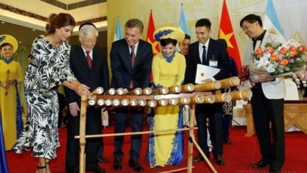 Foreign Minister looks back on 50 years of Vietnam-Argentina ties