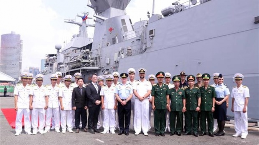 Royal Australian Navy warship HMAS Toowoomba visits HCM City