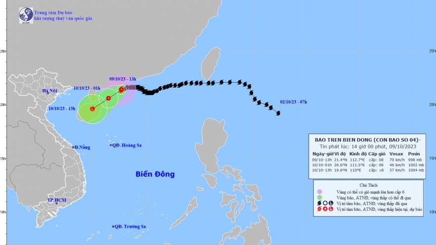 Bão số 4 tiếp tục di chuyển chậm theo hướng Tây Tây Nam