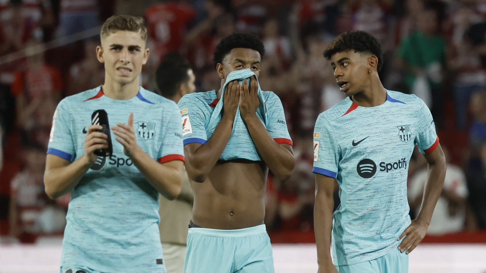 Sau vòng 9 La Liga 2023/2024: Real Madrid mở tiệc, Barca gây thất vọng