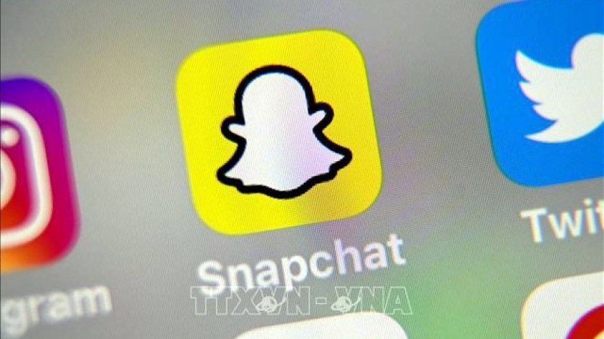 Anh điều tra Chatbot AI của Snapchat đe dọa quyền riêng tư của trẻ em