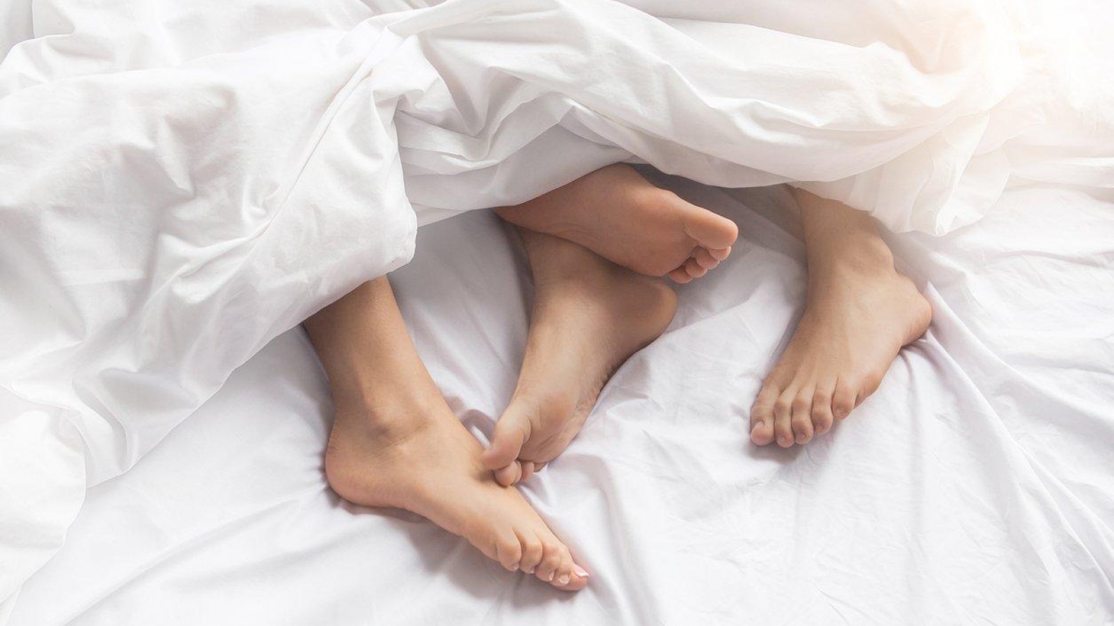 Sợ hãi mỗi tối phải ngủ chung với chồng mới cưới