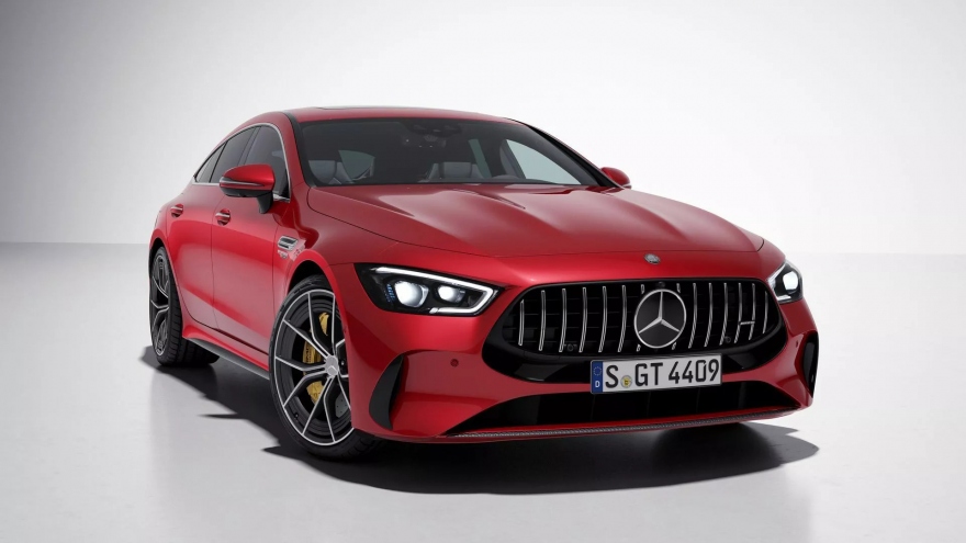 Cận cảnh Mercedes-AMG GT 63 E Performance 2024