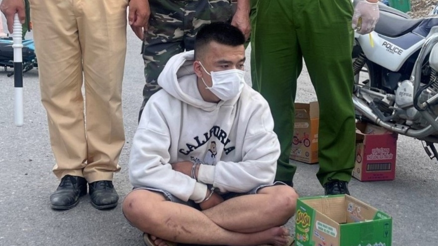 Quảng Trị bắt giữ đối tượng vận chuyển gần 30.000 viên ma túy