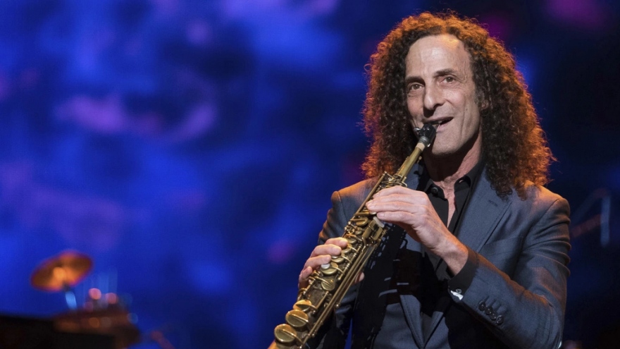 Huyền thoại saxophone Kenny G trở lại Việt Nam làm concert