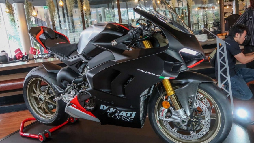 Ducati Panigale V4 SP2 2024 chính thức ra mắt, giá từ 1,5 tỷ đồng