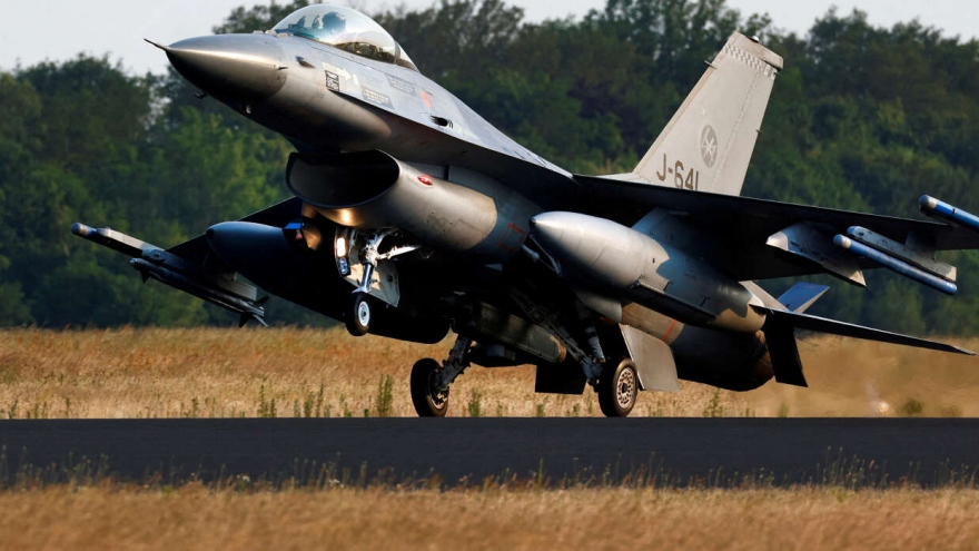 Hà Lan sẽ sớm chuyển giao máy bay chiến đấu F-16 cho Ukraine