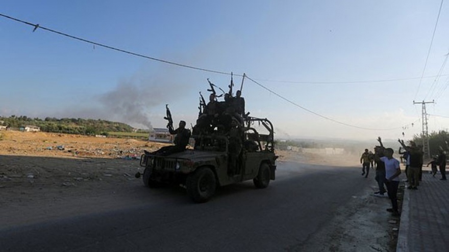 Xung đột Palestine-Israel: Quân đội Israel tăng cường không kích Dải Gaza