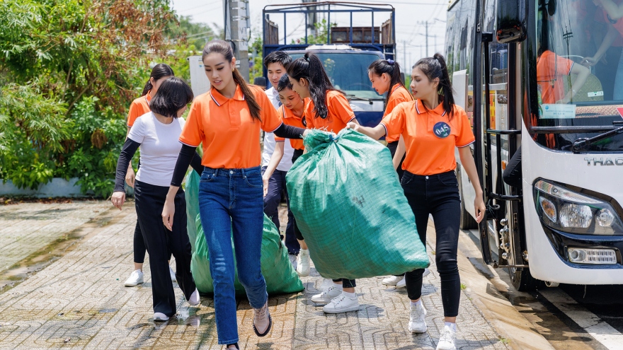 Thí sinh Miss Earth “sốc” trước những trải nghiệm môi trường sống