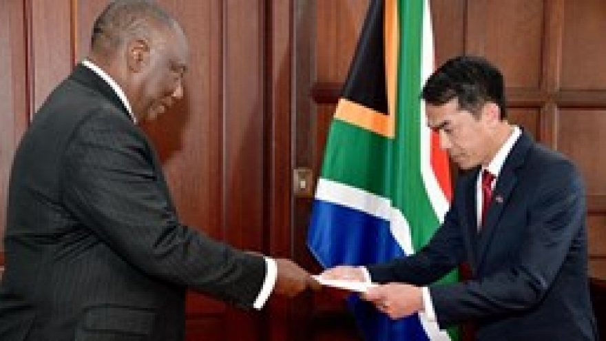 Vietnam-South Africa relationship enters new development period