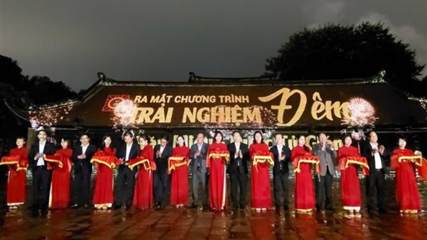 Night tour to Hanoi's Temple of Literature officially launched