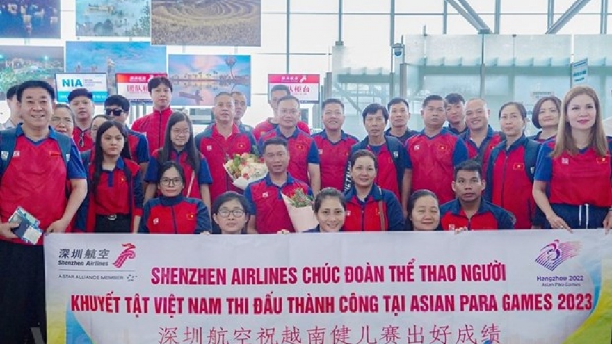 Vietnamese athletes depart for fourth Asian Para Games