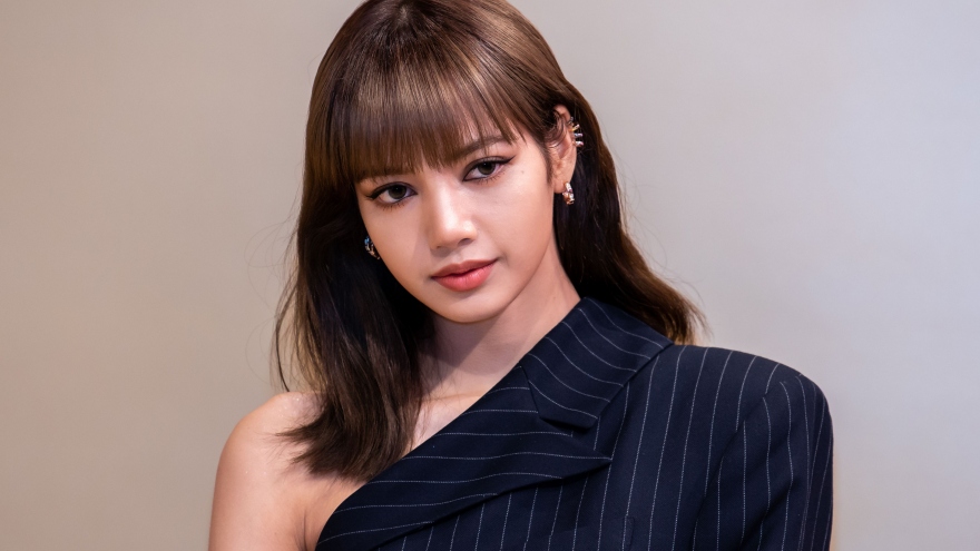 Lisa có thể làm gì sau khi rời Công ty quản lý YG Entertainment?