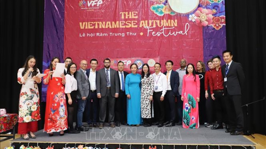 Vietnamese culture introduced in the UK