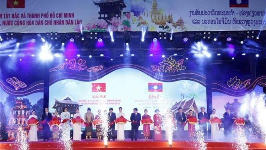 Vietnam’s northwestern region, HCM City culture, tourism week opens in Laos