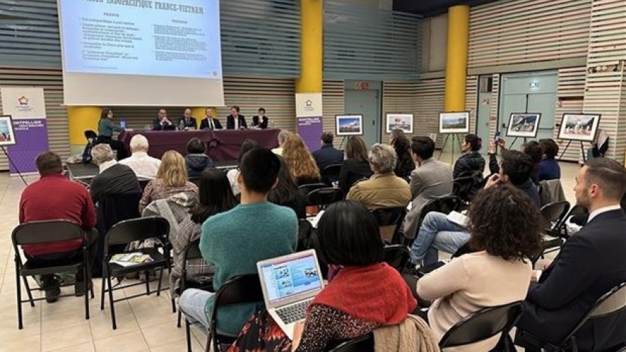 Programme helps French students get insights into Vietnamese culture