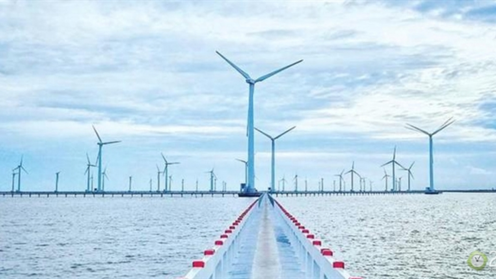 VN initiates anti-dumping investigation wind towers imported from China
